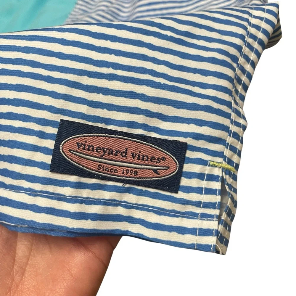 Vineyard‎ Vines Boys Blue Stripe & Solid Colorblock Swim Trunks Size Large